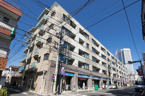 パークリュクス初台